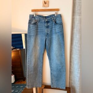 Levi's Women's Straight Leg Blue Jeans